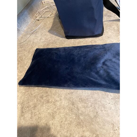 Pet Console Seat For Small Dogs 17.71in X 9.05in Navy - Picture 2 of 9